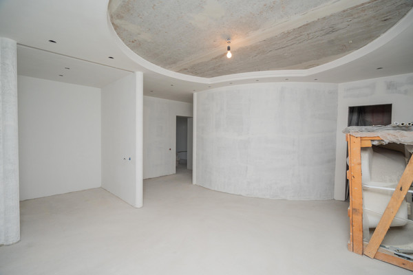 Продам многокомнатную квартиру, Никитинская ул, 49, Воронеж г