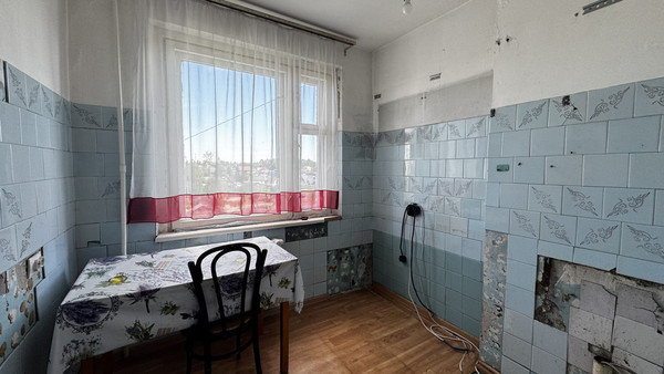 Продам двухкомнатную (2-комн.) квартиру, Дачная ул, 1, Пивовариха с
