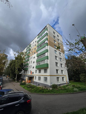 Продам многокомнатную квартиру, Братьев Касимовых ул, 40, Казань г