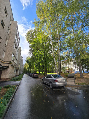 Продам двухкомнатную (2-комн.) квартиру, Парковая ул, 28, Казань г