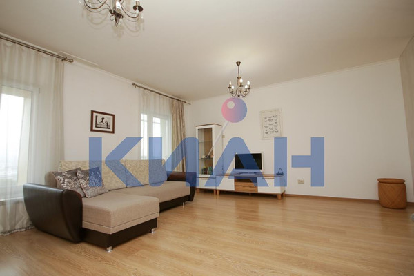 Продам однокомнатную (1-комн.) квартиру, Партизана Железняка ул, 26ка, Красноярск г