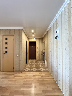 Продам двухкомнатную (2-комн.) квартиру, Красный Маяк ул, 104, Брянск г