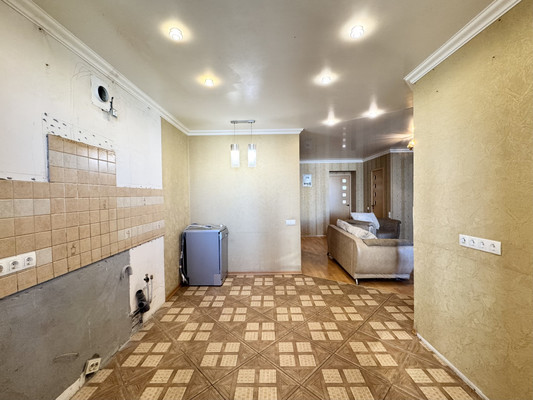 Продам двухкомнатную (2-комн.) квартиру, Красный Маяк ул, 104, Брянск г