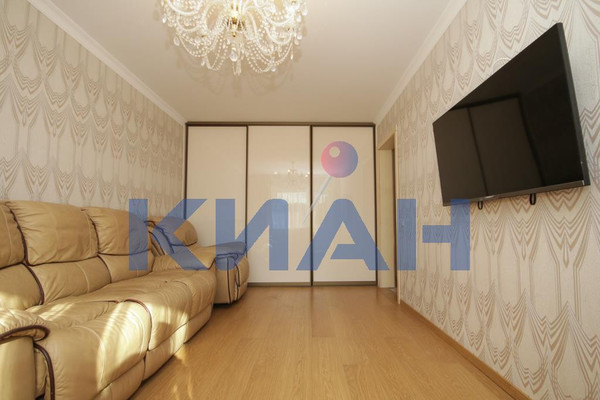 Сдам двухкомнатную (2-комн.) квартиру, 2-я Огородная ул, 24, Красноярск г