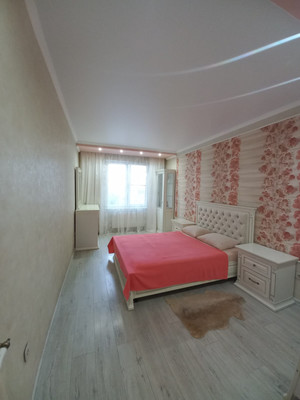 Продам двухкомнатную (2-комн.) квартиру, Лермонтова ул, 118, Анапа г