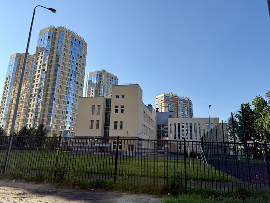 Продам двухкомнатную (2-комн.) квартиру, Композиторов ул, 12Б, Санкт-Петербург г