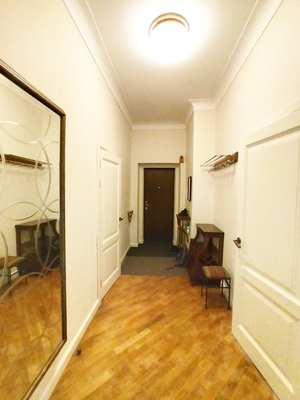 Продам трехкомнатную (3-комн.) квартиру, Большая Полянка ул, 1/3, Москва г