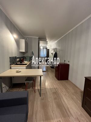 Продам однокомнатную (1-комн.) квартиру, Воронцовский б-р, 19к1, Мурино п