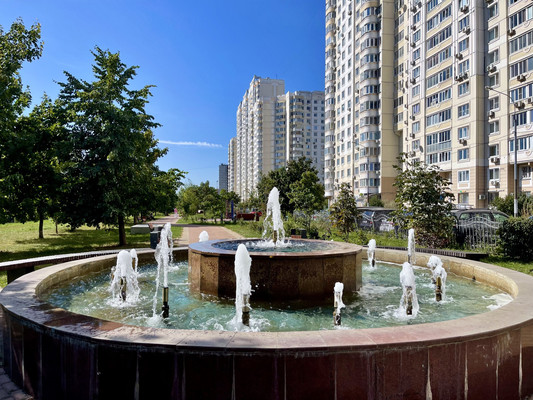 Продам однокомнатную (1-комн.) квартиру, Окская ул, 1к1, Москва г