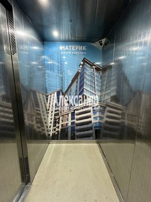 Продам однокомнатную (1-комн.) квартиру, Воронцовский б-р, 19к1, Мурино п