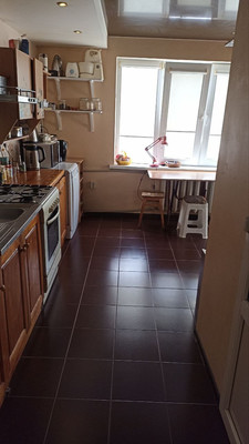 Продам двухкомнатную (2-комн.) квартиру, Дыбенко ул, 46, Симферополь г