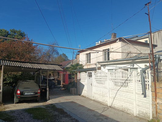 Продам двухкомнатную (2-комн.) квартиру, Дыбенко ул, 46, Симферополь г