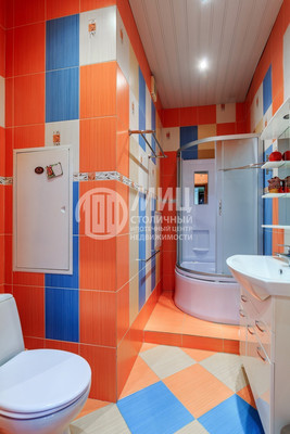 Продам трехкомнатную (3-комн.) квартиру, Никулинская ул, 5к2, Москва г