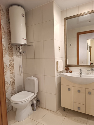 Продам двухкомнатную (2-комн.) квартиру, Ладожская ул, 164, Пенза г