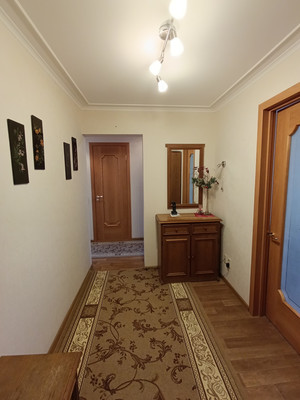 Продам двухкомнатную (2-комн.) квартиру, Ладожская ул, 164, Пенза г