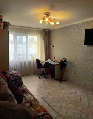 Продам трехкомнатную (3-комн.) квартиру, Новороссийская ул, 72, Армавир г