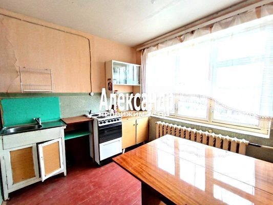 Продам двухкомнатную (2-комн.) квартиру, Новая ул, 2, Михалево п