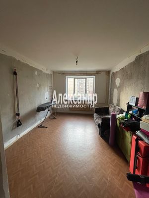 Продам трехкомнатную (3-комн.) квартиру, Планерная ул, 71к3, Санкт-Петербург г