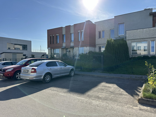 Продам таунхаус, Черничная ул, 62к1, Большое Свинорье д, 0 км от города