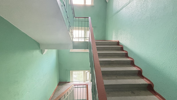 Продам трехкомнатную (3-комн.) квартиру, Орджоникидзе ул, 49, Сыктывкар г
