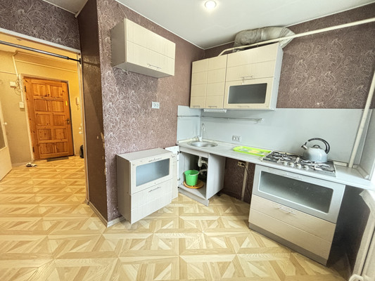 Продам двухкомнатную (2-комн.) квартиру, Коммунистическая ул, 88, Сыктывкар г