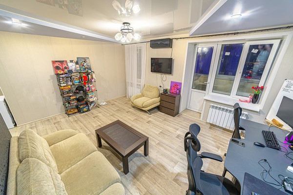 Продам двухкомнатную (2-комн.) квартиру, Мира ул, 36, Пенза г