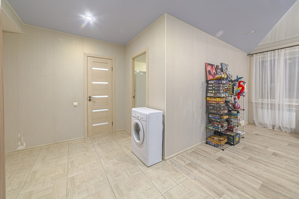 Продам двухкомнатную (2-комн.) квартиру, Мира ул, 36, Пенза г