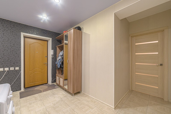 Продам двухкомнатную (2-комн.) квартиру, Мира ул, 36, Пенза г