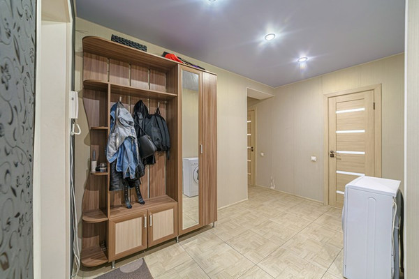 Продам двухкомнатную (2-комн.) квартиру, Мира ул, 36, Пенза г