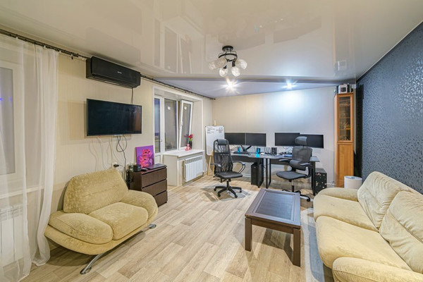 Продам двухкомнатную (2-комн.) квартиру, Мира ул, 36, Пенза г