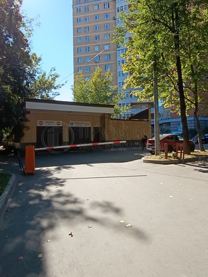 Продам двухкомнатную (2-комн.) квартиру, Сиреневый б-р, 44к1, Москва г