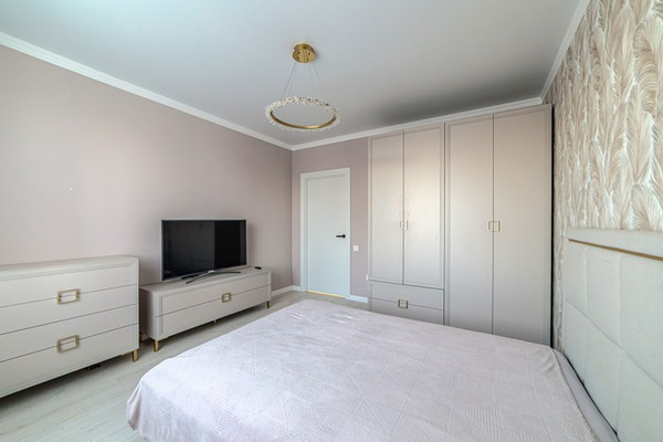 Продам трехкомнатную (3-комн.) квартиру, Ключевая ул, 99, Пенза г