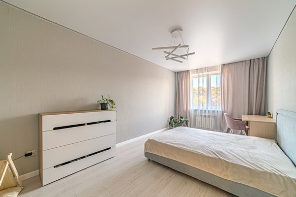 Продам трехкомнатную (3-комн.) квартиру, Ключевая ул, 99, Пенза г