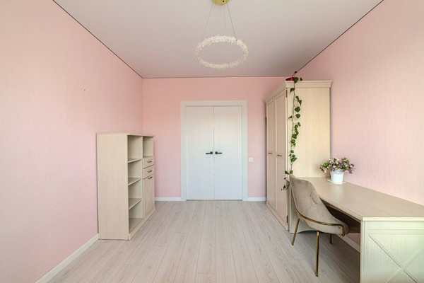 Продам трехкомнатную (3-комн.) квартиру, Ключевая ул, 99, Пенза г