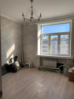 Продам трехкомнатную (3-комн.) квартиру, Преображенская ул, 5/7, Москва г