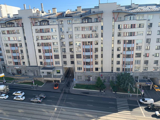 Продам трехкомнатную (3-комн.) квартиру, Преображенская ул, 5/7, Москва г
