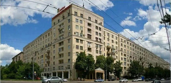 Продам трехкомнатную (3-комн.) квартиру, Преображенская ул, 5/7, Москва г