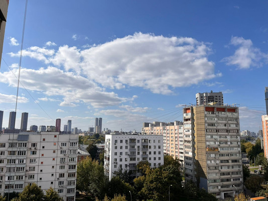 Продам трехкомнатную (3-комн.) квартиру, Шереметьевская ул, 35, Москва г