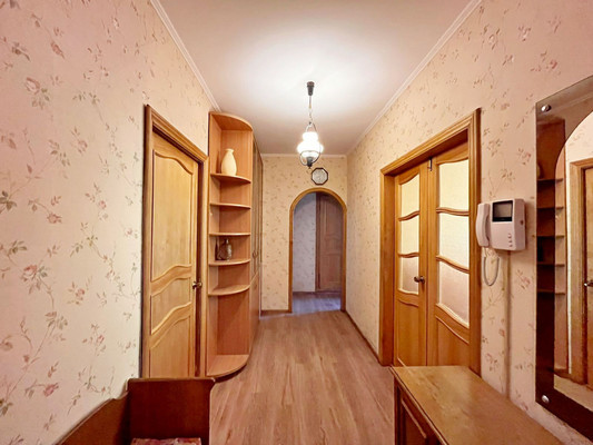 Продам трехкомнатную (3-комн.) квартиру, Шереметьевская ул, 35, Москва г