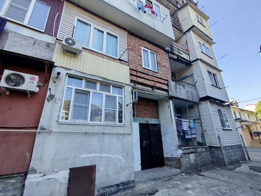 Продам однокомнатную (1-комн.) квартиру, Бондаренко ул, 8, Туапсе г