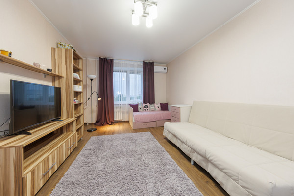 Продам однокомнатную (1-комн.) квартиру, Костычева ул, 86, Брянск г