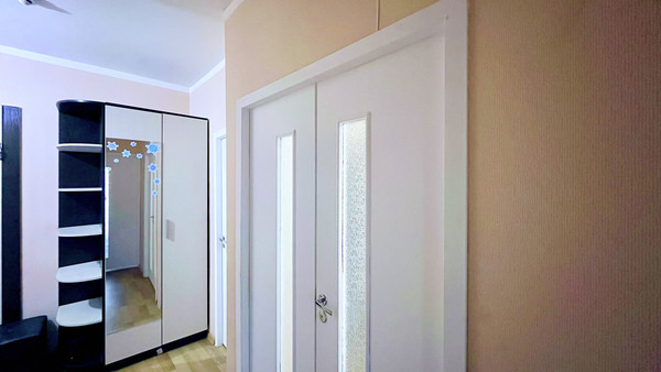Продам двухкомнатную (2-комн.) квартиру, Бабаевского ул, 1к1, Астрахань г
