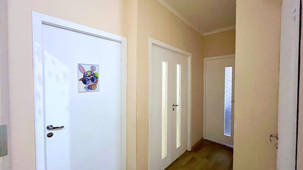 Продам двухкомнатную (2-комн.) квартиру, Бабаевского ул, 1к1, Астрахань г