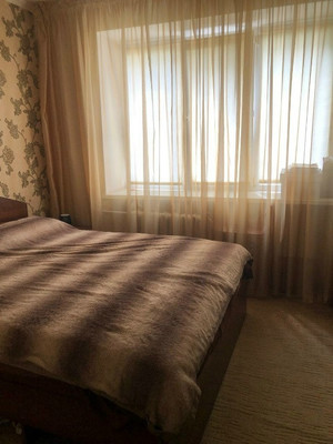 Продам двухкомнатную (2-комн.) квартиру, Новороссийская ул, 94, Армавир г