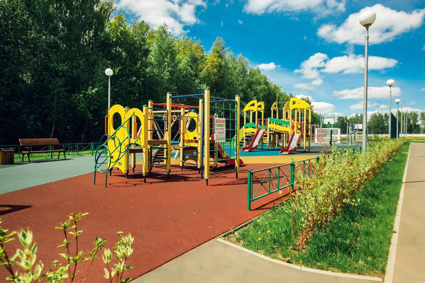 Продам однокомнатную (1-комн.) квартиру, Петра Гаврилова ул, 4, Царево д