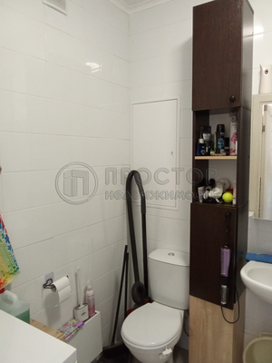 Продам двухкомнатную (2-комн.) квартиру, Нижняя Хохловка ул, 6, Москва г