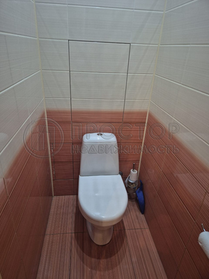 Продам двухкомнатную (2-комн.) квартиру, Лазурная ул, 16, Коммунарка п