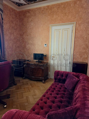 Продам многокомнатную квартиру, Шмитовский проезд, 16с2, Москва г