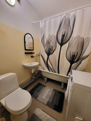 Продам двухкомнатную (2-комн.) квартиру, Петренко ул, 10, Ростов-на-Дону г