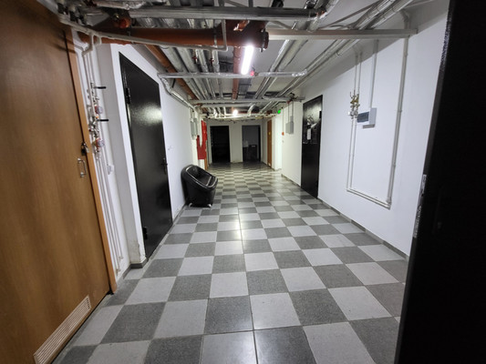 Продам торговое помещение 10,5 м2, Висаитова ул, 10/9, Ростов-на-Дону г